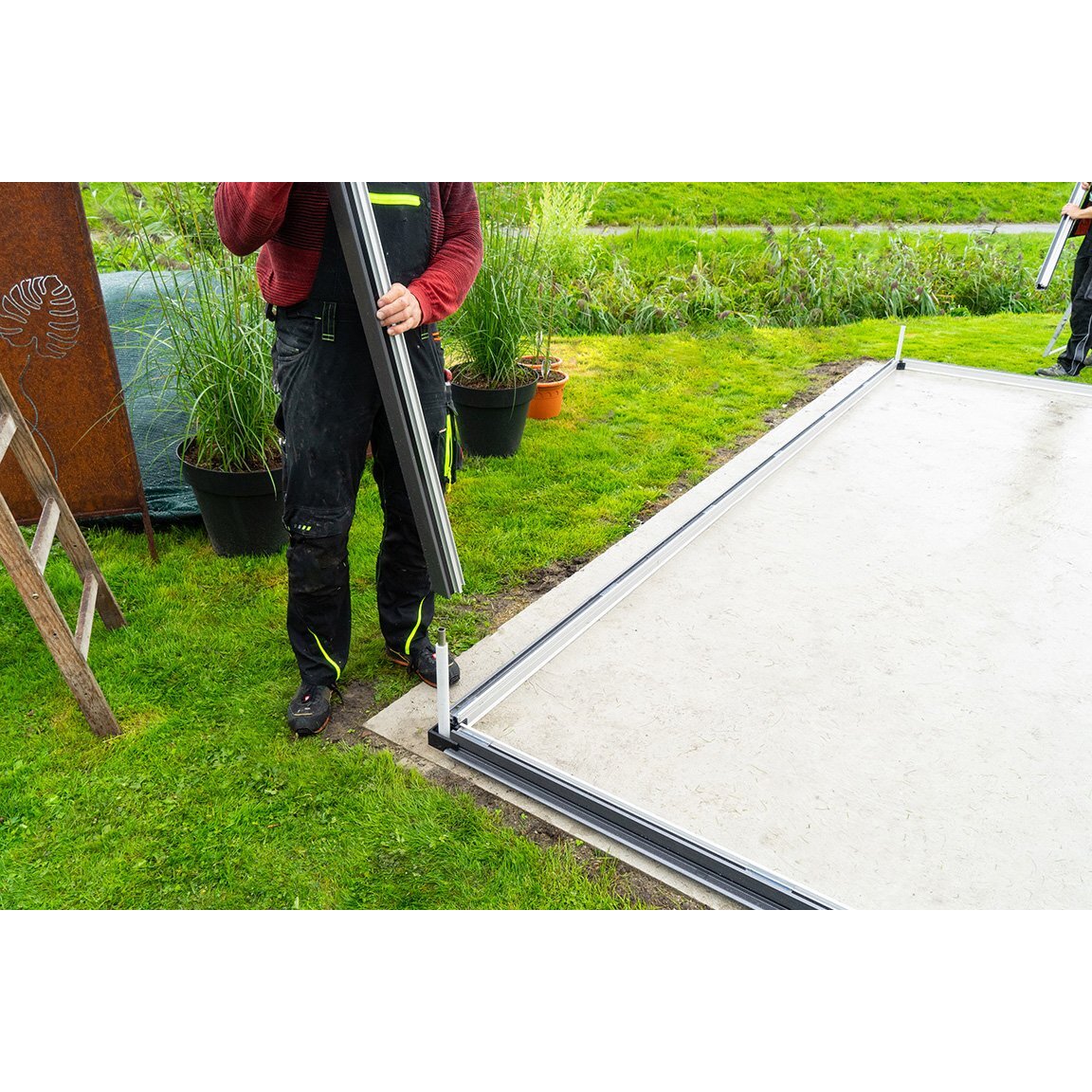 Hoklartherm | 11.5 ft wide 10.5 ft tall Livingten Double-Pane Insulated Glass Greenhouse Kit With 22mm ISO Safety Glass Glazing, three sizes