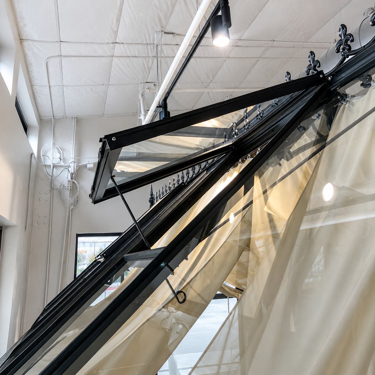 Janssens | Greenhouse Roof Vent - MyGreenhouseStore.com