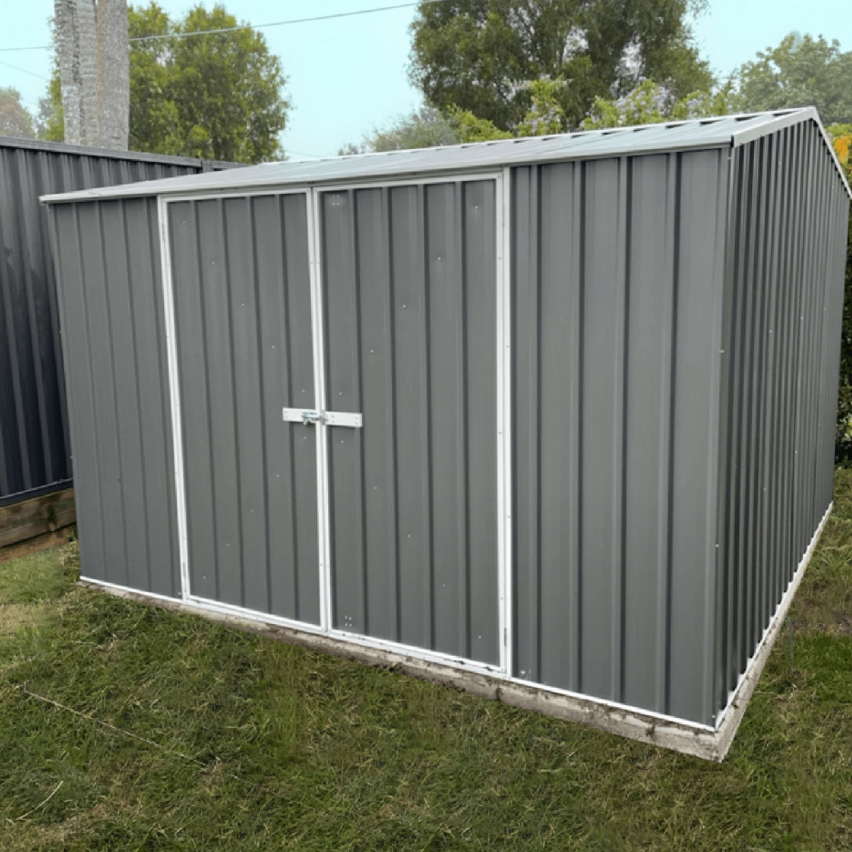 Absco | 10x10x7 ft Premier Metal Storage Shed