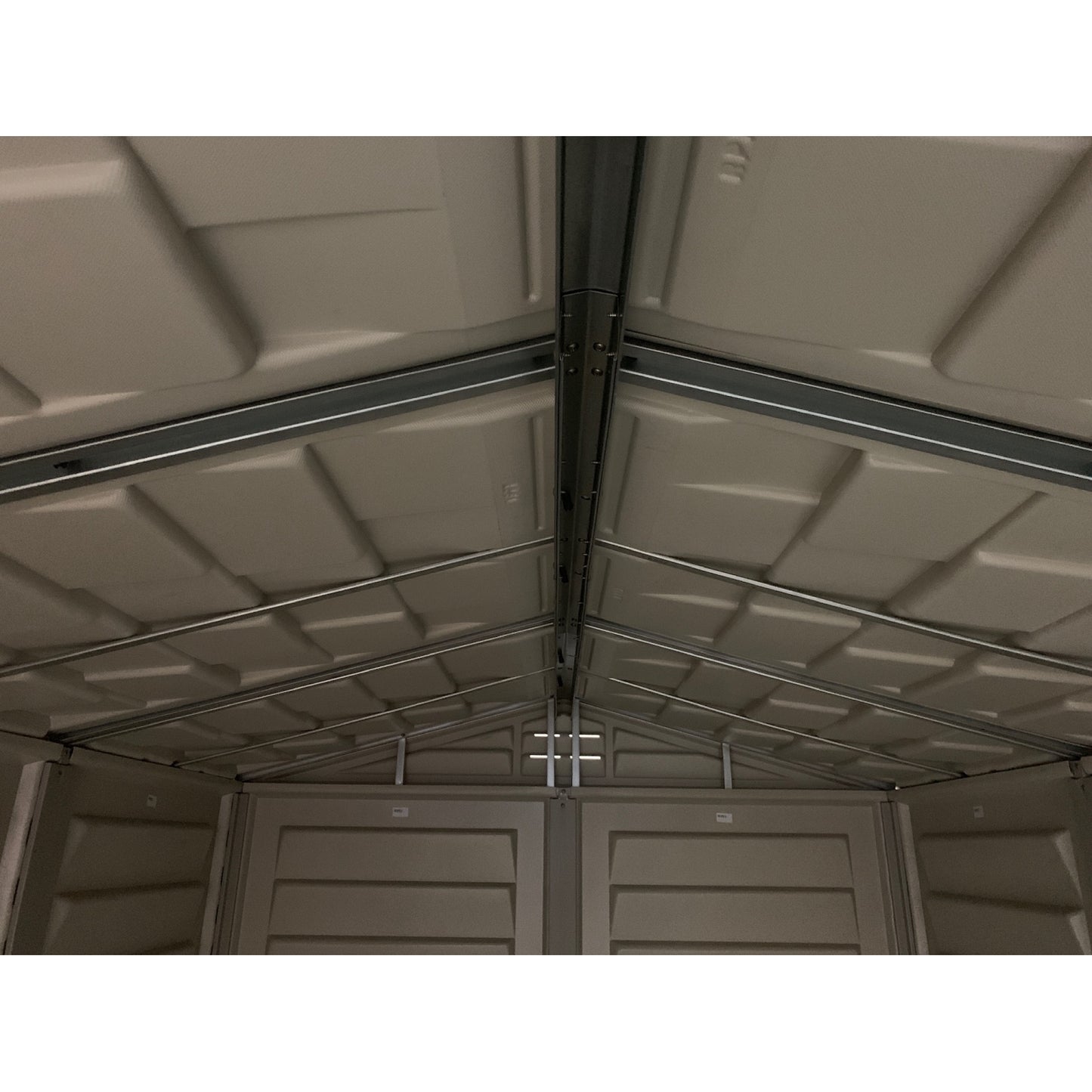 DuraMax | 5.5x5.5x6 Ft YardMate Plus Vinyl Plastic Storage Shed with Floor