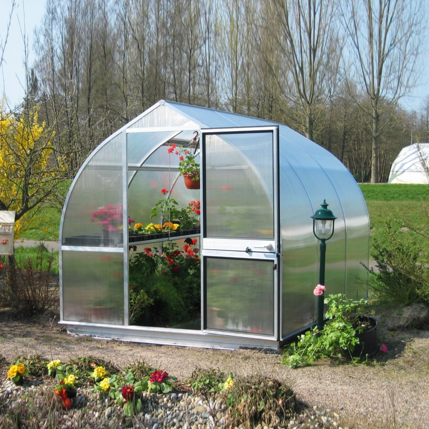Hoklartherm | 9ft 8in x 10ft 6in x 7ft 7in Riga 3 Hobby Greenhouse Kit With 8mm Twin-wall Polycarbonate Glazing