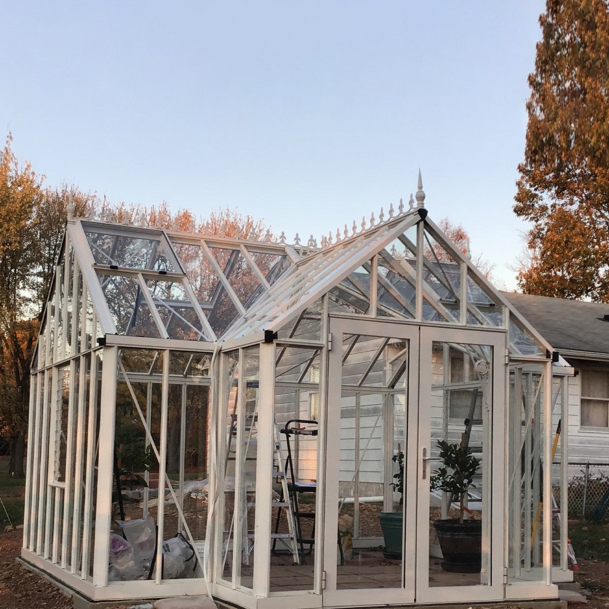Janssens | 13x13x10 Ft Royal EOS T Glass Greenhouse Kit With 4mm Tempered Glass Glazing
