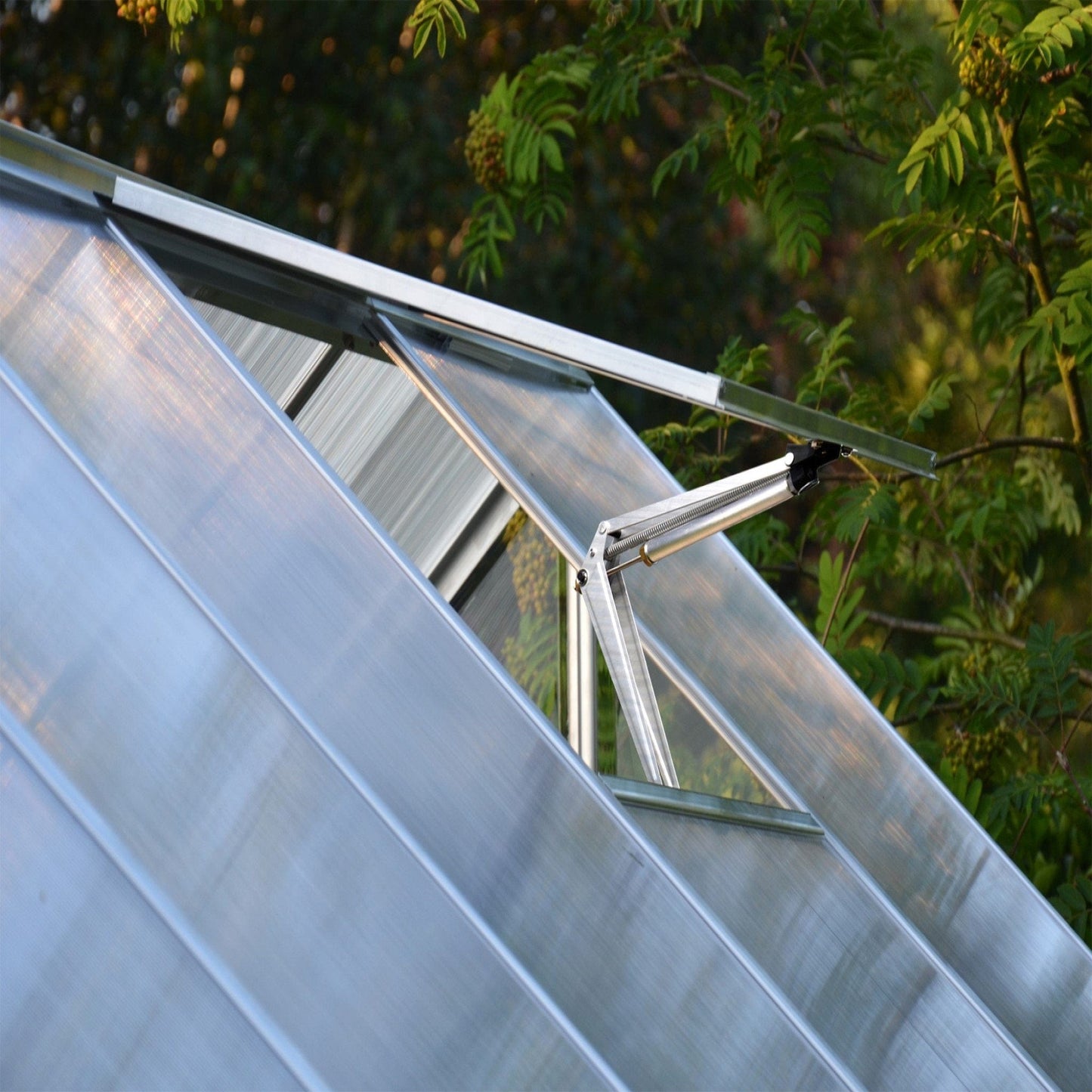 Palram - Canopia Automatic Roof Vent Opener for Palram - Canopia Greenhouses - mygreenhousestore.com