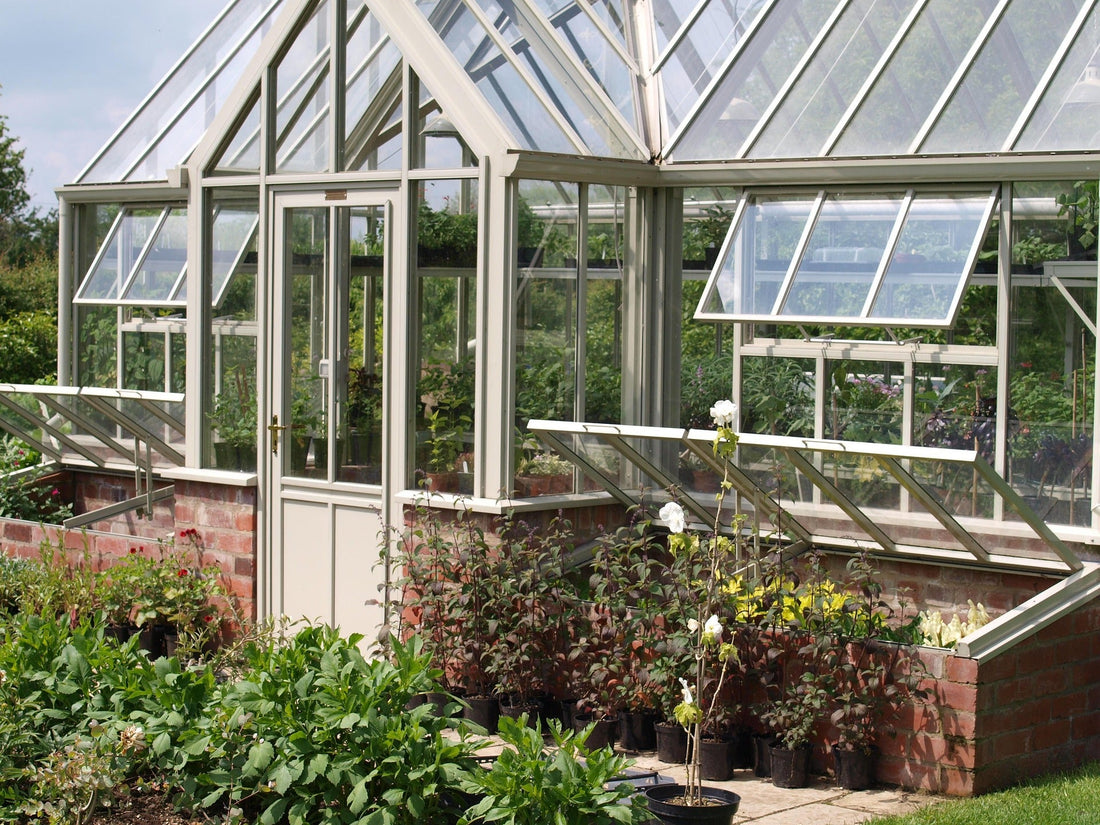 Why Fall Is Perfect for Building a Greenhouse