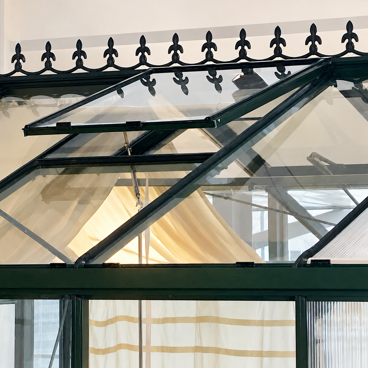 Janssens | Greenhouse Roof Vent - MyGreenhouseStore.com
