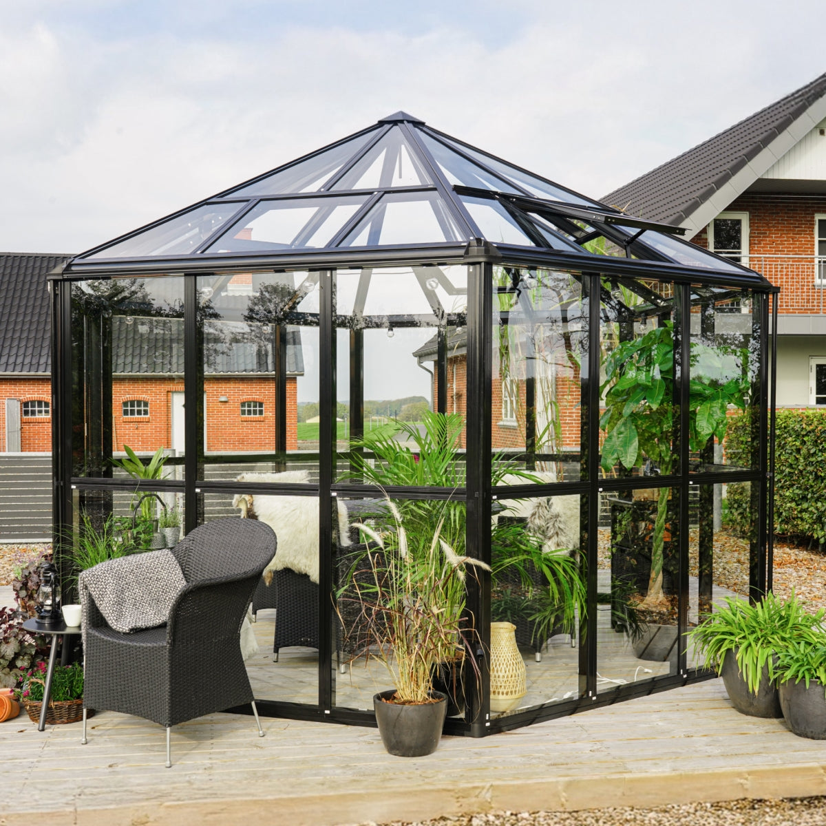 Vego | Diamond Greenhouse/Garden Room Kit