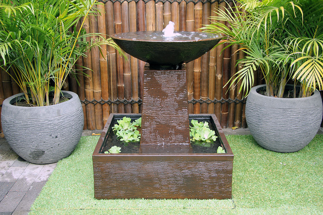 Exaco | Aquarius Fountain – Classic Outdoor Water Feature for Gardens and Patios