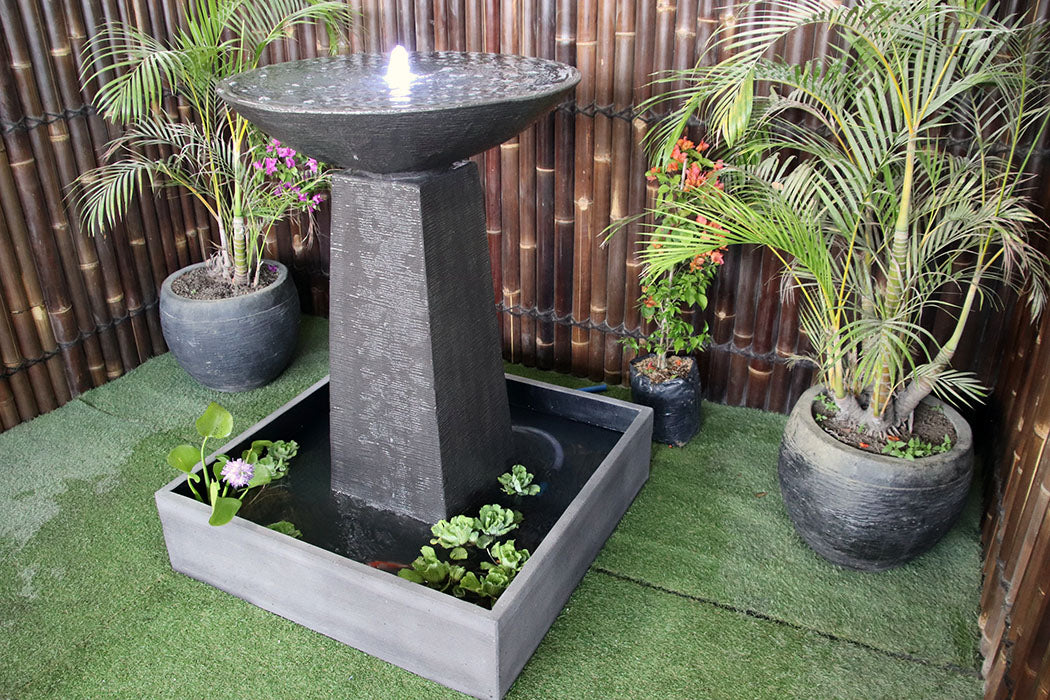 Exaco | Aquarius Fountain – Classic Outdoor Water Feature for Gardens and Patios