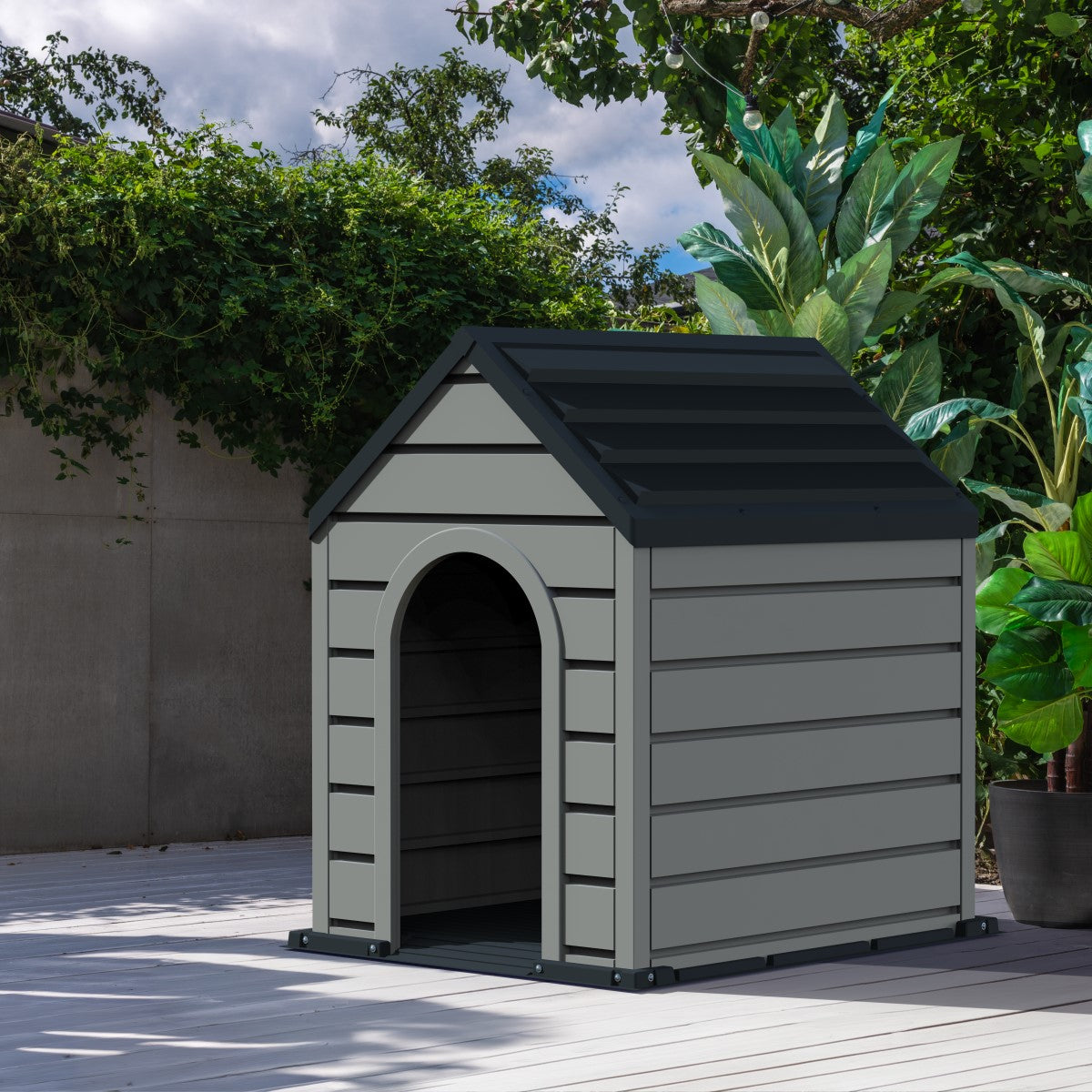 Duramax | Outdoor Resin Plastic Pet Kennel 3x3.6x4 ft - MyGreenhouseStore.com