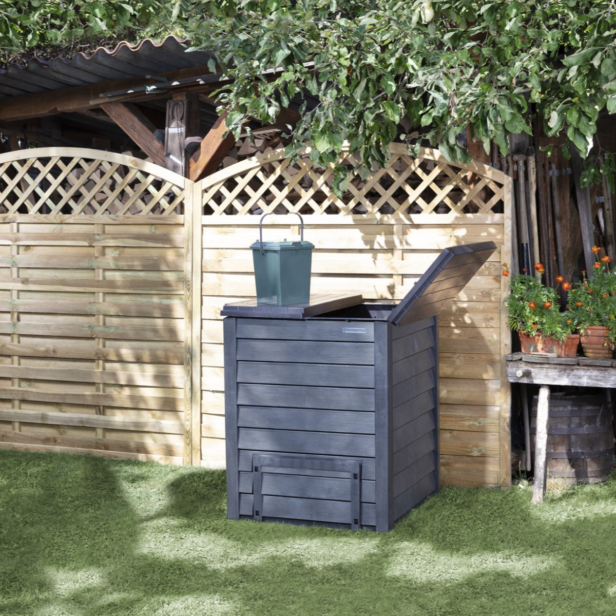 Graf Composter Graf | 158 Gallon Thermo Wood 600 Composter – MyGreenhouseStore.com