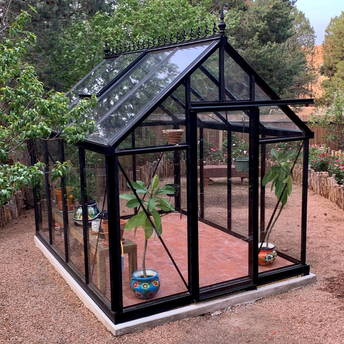 Janssens | 8x10x8 ft Junior Victorian J-VIC 23 Glass Greenhouse Kit With 4mm Tempered Glass Glazing