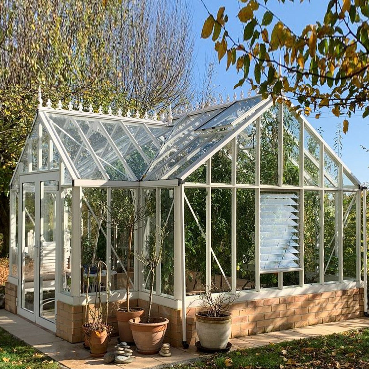 Janssens | 13x13x10 Ft Royal Antique Victorian EOS Glass Greenhouse Kit With 4mm Tempered Glass Glazing On Stem Wall