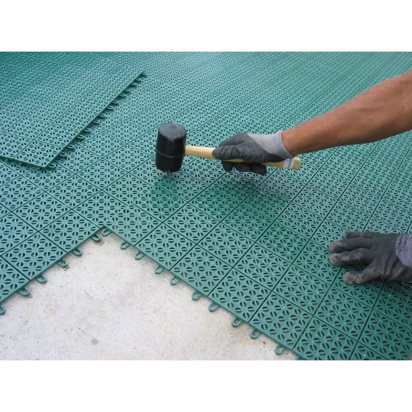 Riverstone Industries Greenhouse Accessories Green Riverstone | MONT 24' Greenhouse Interlocking Flooring System - 63 Tiles Kit MONT-24-FK-GN