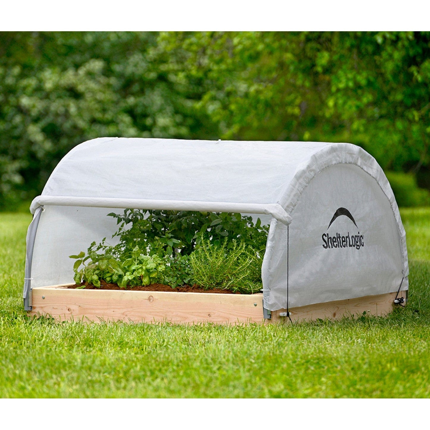 Shelterlogic GrowIT Backyard Raised Bed Round 4 x 4 ft. Greenhouse - mygreenhousestore.com